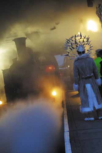 Chariot of Light train